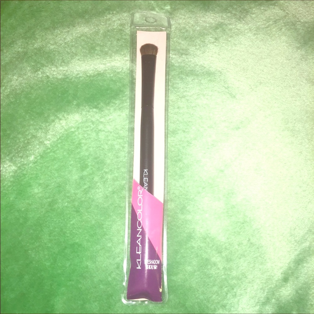 Brand New Kleancolor Eyeshadow Brush